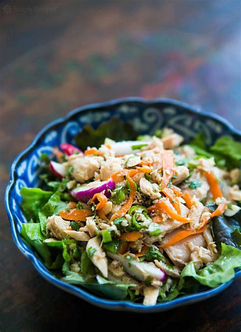 How much fat is in asian tuna salad - calories, carbs, nutrition