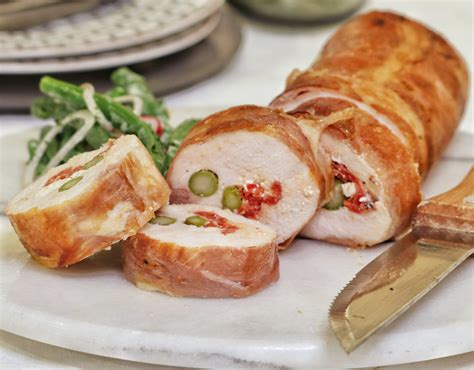 How much fat is in asparagus chicken roulade - calories, carbs, nutrition