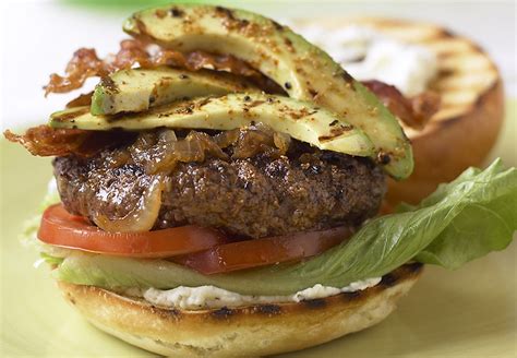 How much fat is in avocado blt angus burger - calories, carbs, nutrition