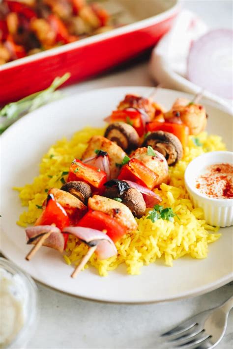 How much fat is in baked chicken kebab - calories, carbs, nutrition