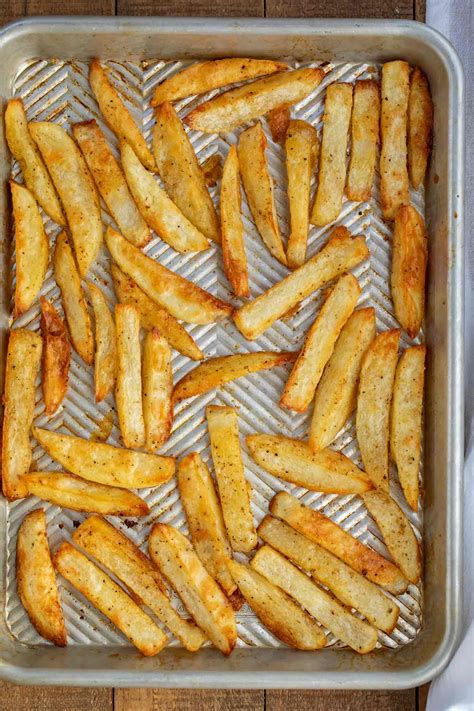 How much fat is in baked french fries - calories, carbs, nutrition