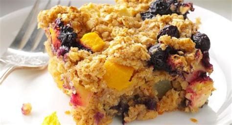 How much fat is in baked peach/blueberry oatmeal - calories, carbs, nutrition