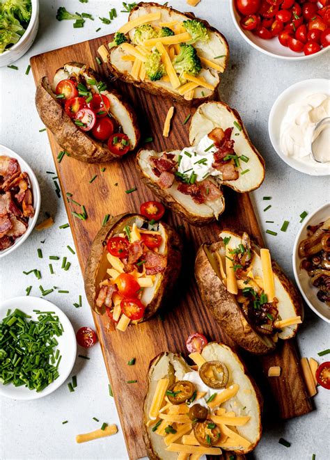 How much fat is in baked potato bar - calories, carbs, nutrition