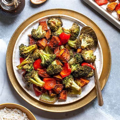 How much fat is in balsamic roasted vegetables 3 oz - calories, carbs, nutrition