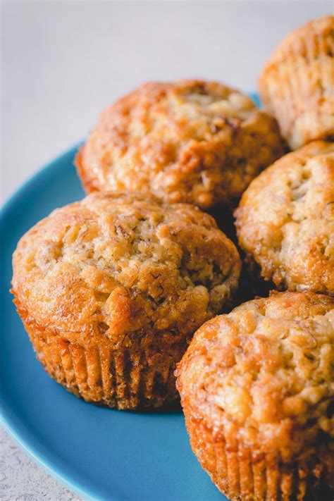 How much fat is in banana muffins - calories, carbs, nutrition