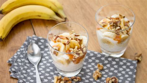 How much fat is in bananas foster parfait - calories, carbs, nutrition