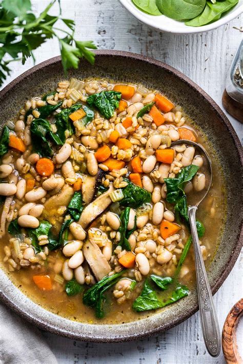 How much fat is in barley and bean soup - calories, carbs, nutrition