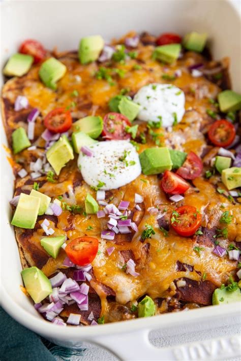 How much fat is in beef enchiladas in corn tortilla - calories, carbs, nutrition