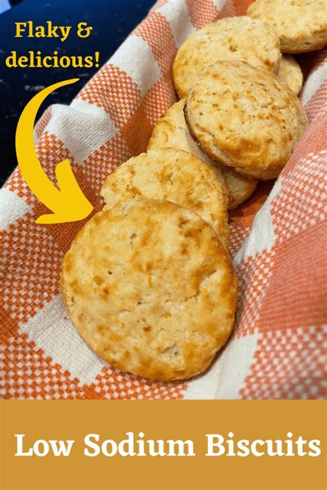 How much fat is in biscuit gravy (3932.1) - calories, carbs, nutrition