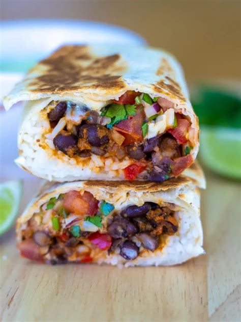How much fat is in black bean burrito - calories, carbs, nutrition
