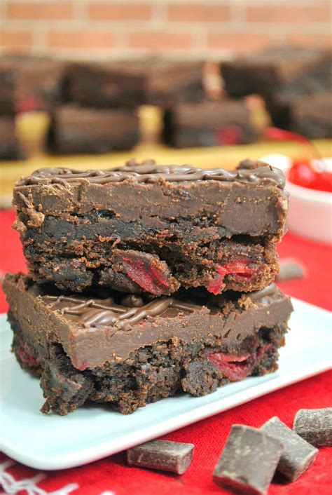 How much fat is in black forest brownies - calories, carbs, nutrition