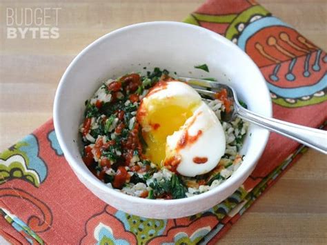 How much fat is in blistered tomato, spinach and rice breakfast bowl - calories, carbs, nutrition