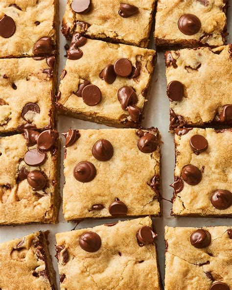 How much fat is in blondies - calories, carbs, nutrition