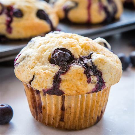 How much fat is in blueberry muffins, 1.5 oz. - calories, carbs, nutrition