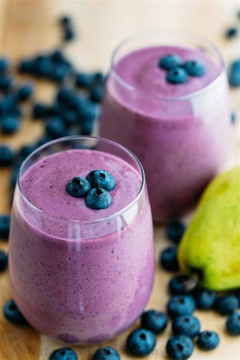 How much fat is in blueberry pear smoothie - calories, carbs, nutrition