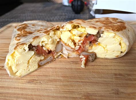 How much fat is in boca grande breakfast burrito - calories, carbs, nutrition