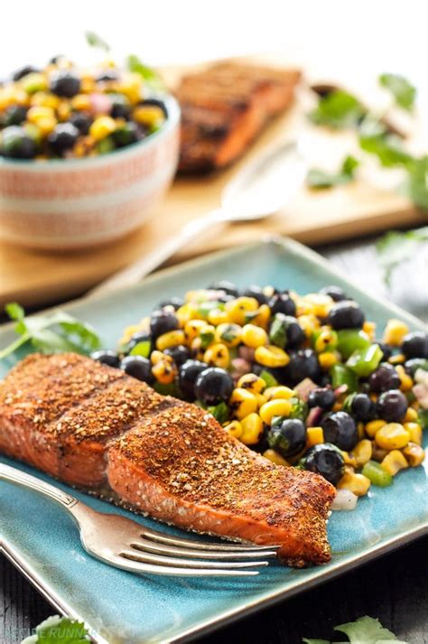 How much fat is in bourbon salmon with blueberry salsa - calories, carbs, nutrition