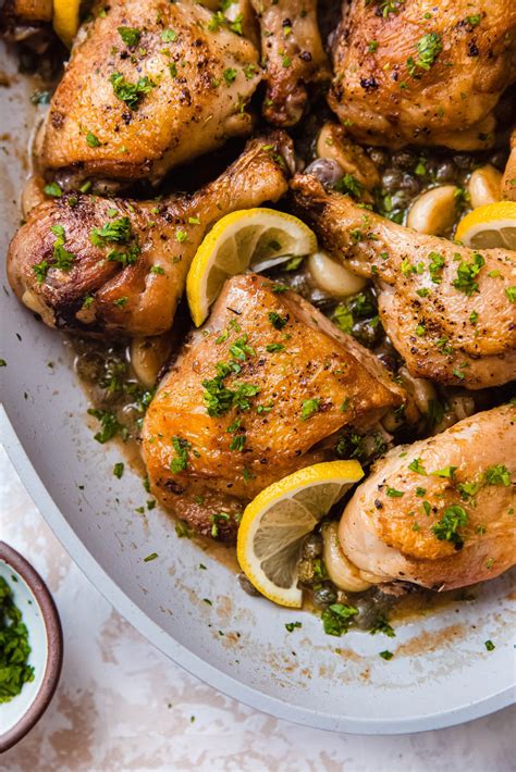 How much fat is in braised chicken breast - calories, carbs, nutrition