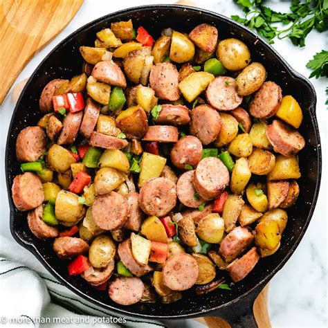 How much fat is in brkf skillet sausage & potato - calories, carbs, nutrition