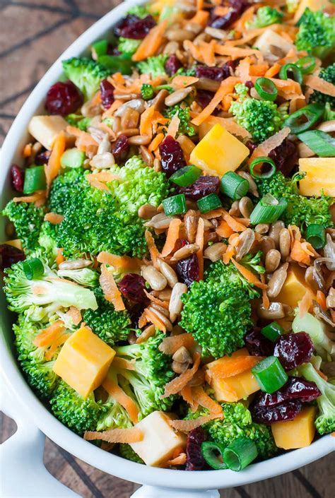 How much fat is in broccoli salad with cranberries and sunflower seeds - calories, carbs, nutrition