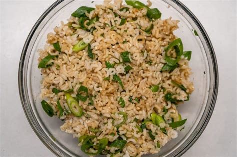 How much fat is in brown rice with cumin scallions - calories, carbs, nutrition