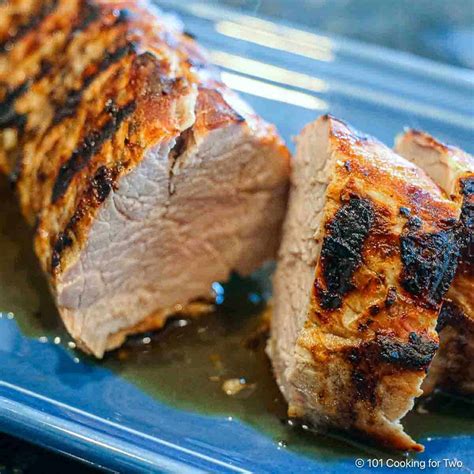 How much fat is in brown sugar bbq pork tenderloin - calories, carbs, nutrition