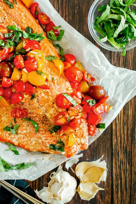 How much fat is in bruschetta salmon burger - calories, carbs, nutrition