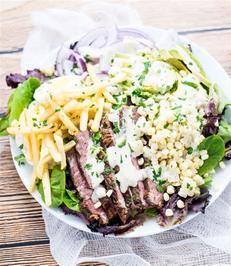 How much fat is in buffalo ranch grilled beef salad - calories, carbs, nutrition