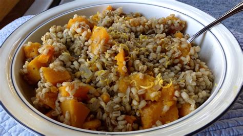 How much fat is in butternut squash and barley pilaf cup - calories, carbs, nutrition