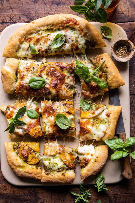 How much fat is in butternut squash rosemary pizza - calories, carbs, nutrition