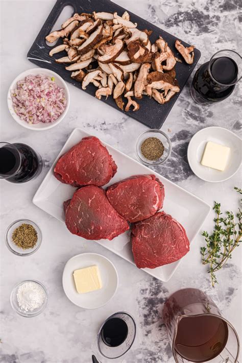 How much fat is in cabernet sauce - calories, carbs, nutrition