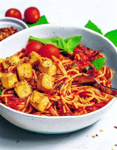 How much fat is in cajun tofu pasta - calories, carbs, nutrition