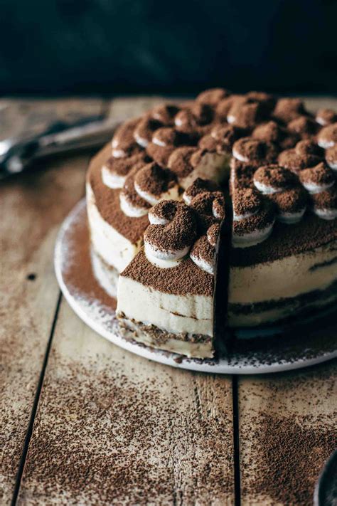 How much fat is in cake tiramisu slc=4x8 hp - calories, carbs, nutrition