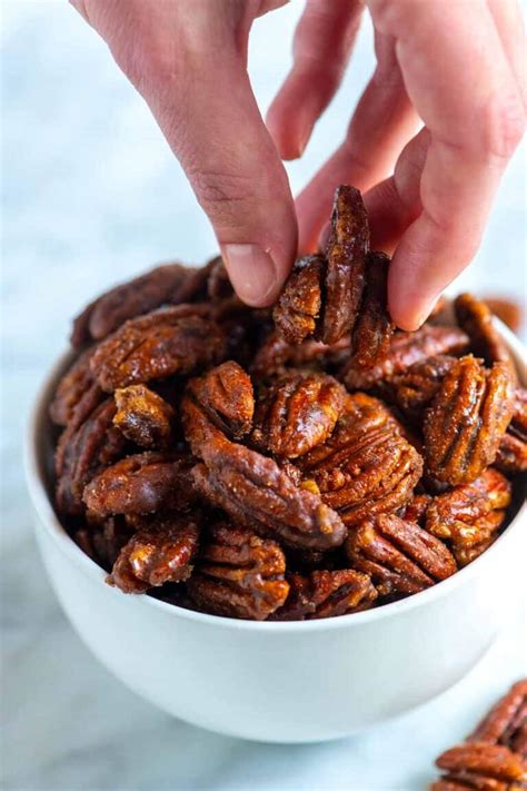 How much fat is in candied pecans - calories, carbs, nutrition