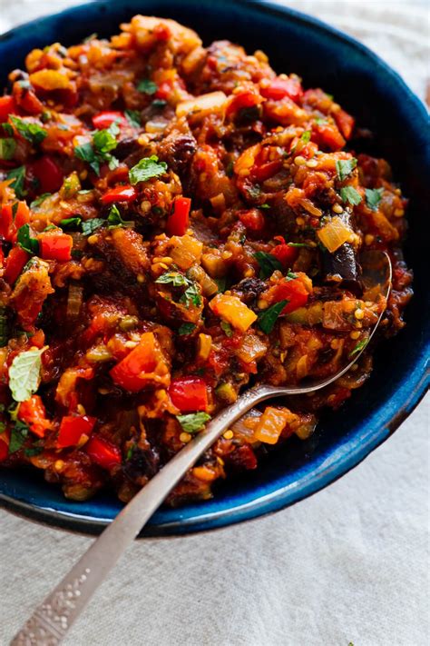 How much fat is in caponata with tuna - calories, carbs, nutrition