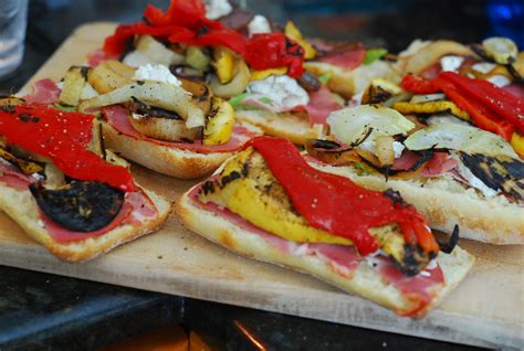 How much fat is in cappicola with grilled vegetables - calories, carbs, nutrition