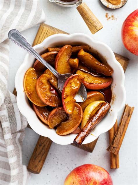 How much fat is in caramelized apples - calories, carbs, nutrition