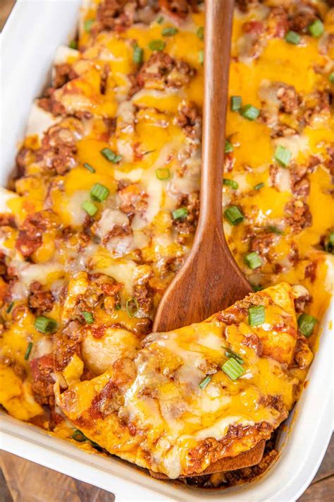 How much fat is in cheese enchilada casserette - calories, carbs, nutrition