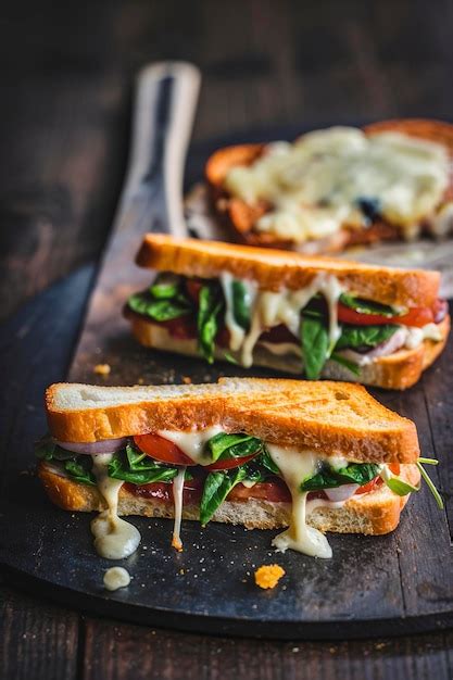 How much fat is in cheese panini garnished with mixed leaves - calories, carbs, nutrition