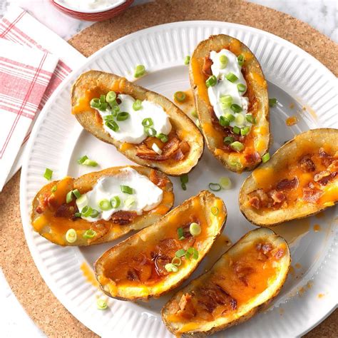 How much fat is in cheesy bacon potato skins - calories, carbs, nutrition