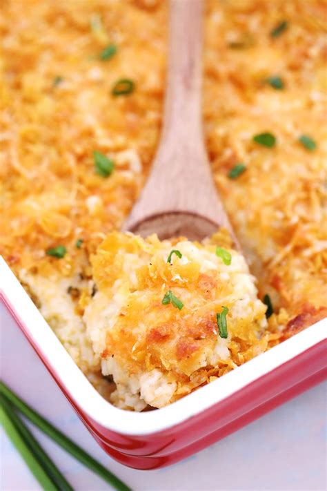 How much fat is in cheesy potatoes & chicken - calories, carbs, nutrition