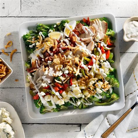 How much fat is in chef's salad 6 oz - calories, carbs, nutrition
