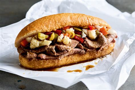 How much fat is in chicago beef sub - calories, carbs, nutrition