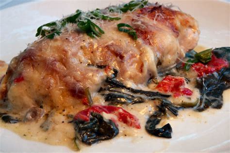 How much fat is in chicken breast fiorentina with vegetables - calories, carbs, nutrition