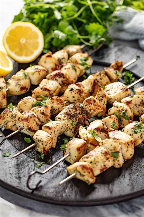 How much fat is in chicken breast rndm kebab grilled coriander chutney - calories, carbs, nutrition