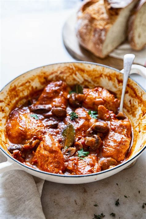 How much fat is in chicken chasseur - calories, carbs, nutrition
