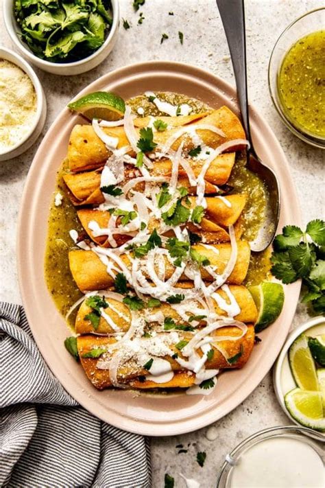 How much fat is in chicken flautas - calories, carbs, nutrition