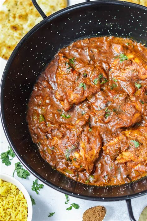 How much fat is in chicken in rogan josh sauce - calories, carbs, nutrition
