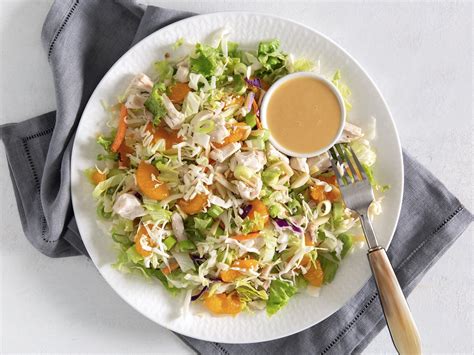 How much fat is in chicken mandarin salad - calories, carbs, nutrition