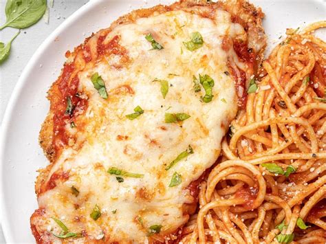 How much fat is in chicken parmesan pizzarito - calories, carbs, nutrition